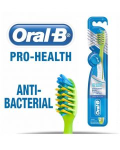 ORAL-B TOOTH BRUSH ANTI-BACTERIAL PRO-HEALTH SOFT 1NOS